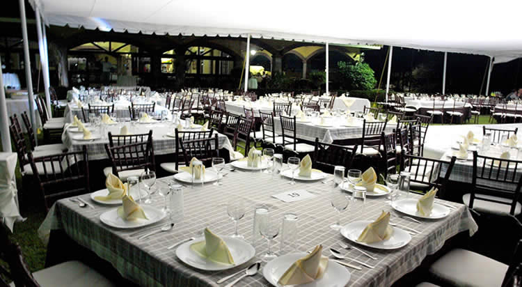 renta de mobiliario, mesas, sillas